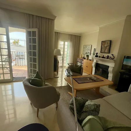 펜션 - House - Sleeps 4 - Pool - Sea View 마르베야