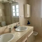 Σπίτι διακοπών - House - Sleeps 4 - Pool - Sea View Μαρμπέλλα