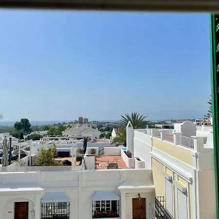 - House - Sleeps 4 - Pool - Sea View Μαρμπέλλα