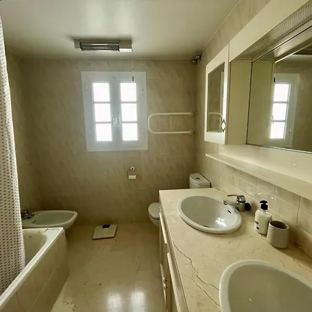 Σπίτι διακοπών - House - Sleeps 4 - Pool - Sea View *